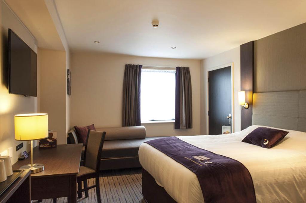 Premier Inn Dunfermline Rom bilde